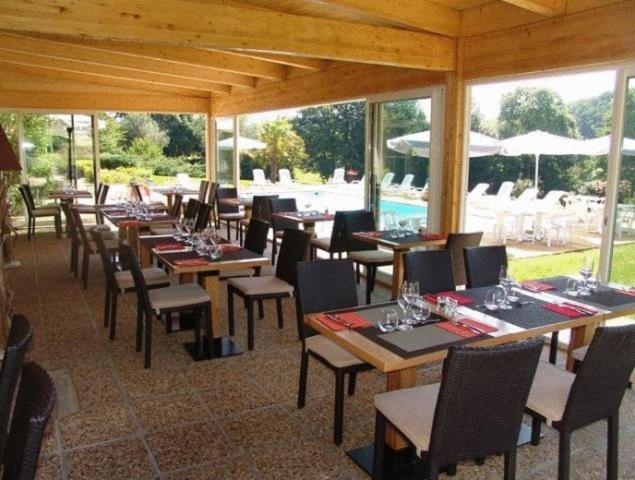 Brit Hotel Du Golf Le Lodge Salies-de-Bearn Exterior photo
